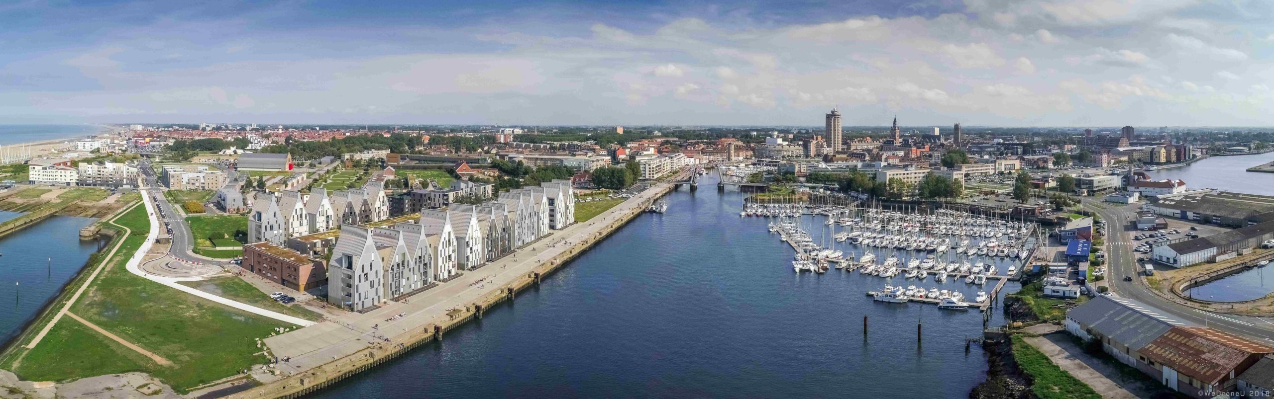 Entrée du port de plaisance Dunkerque