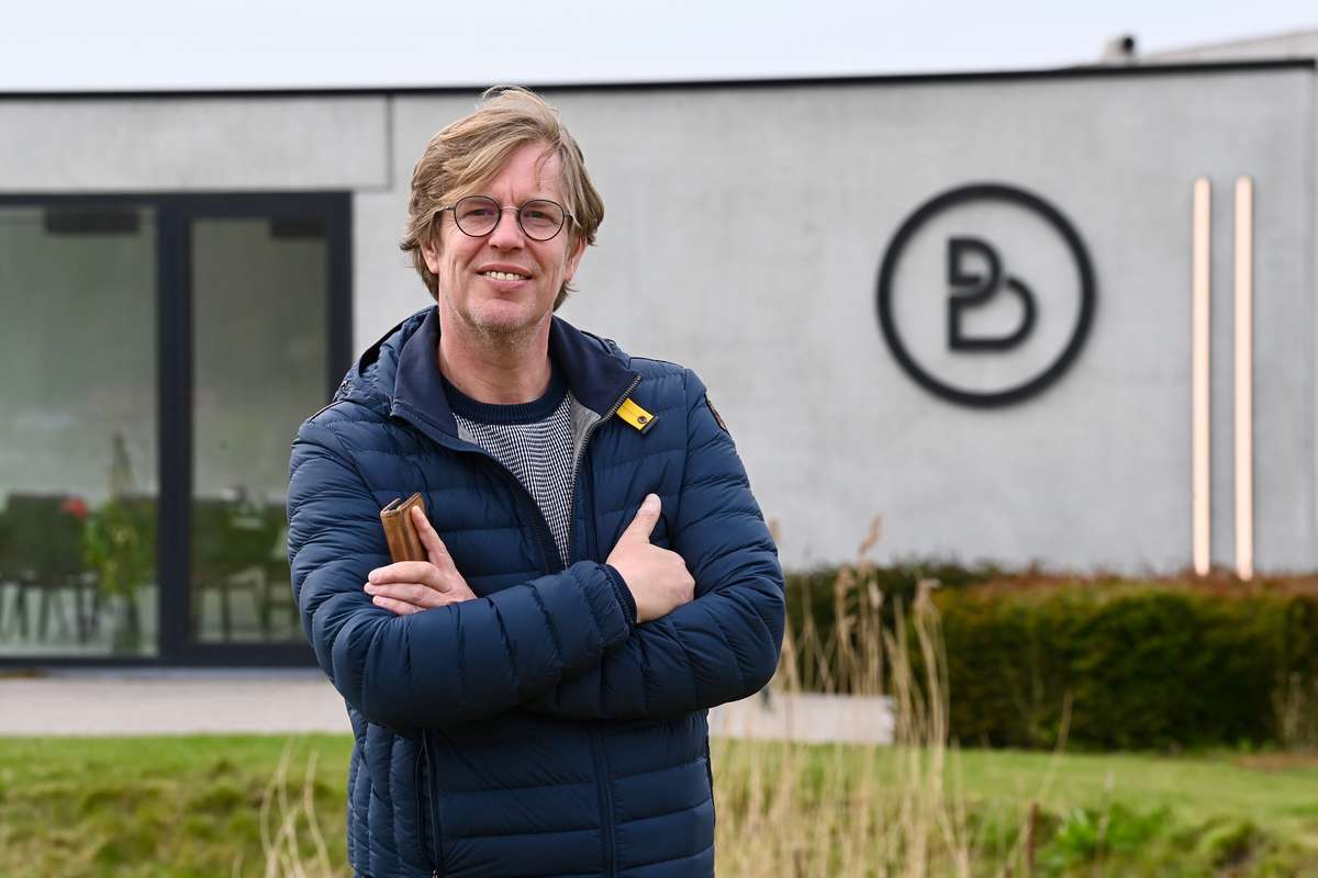 Piet Brysse devant le B Parc Bourbourg