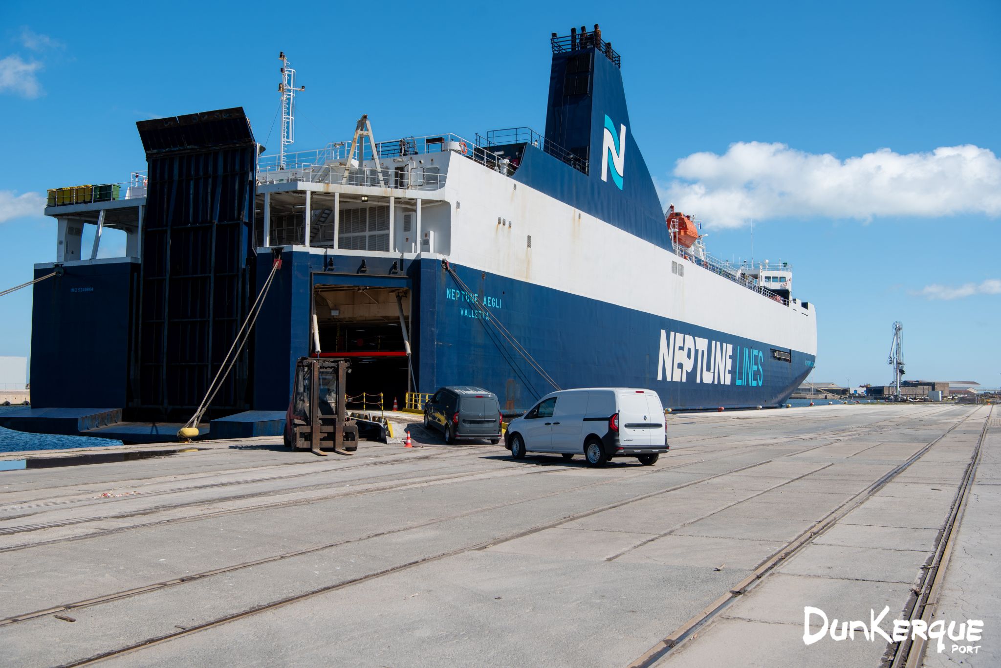 Voiture Renault Port de Dunkerque