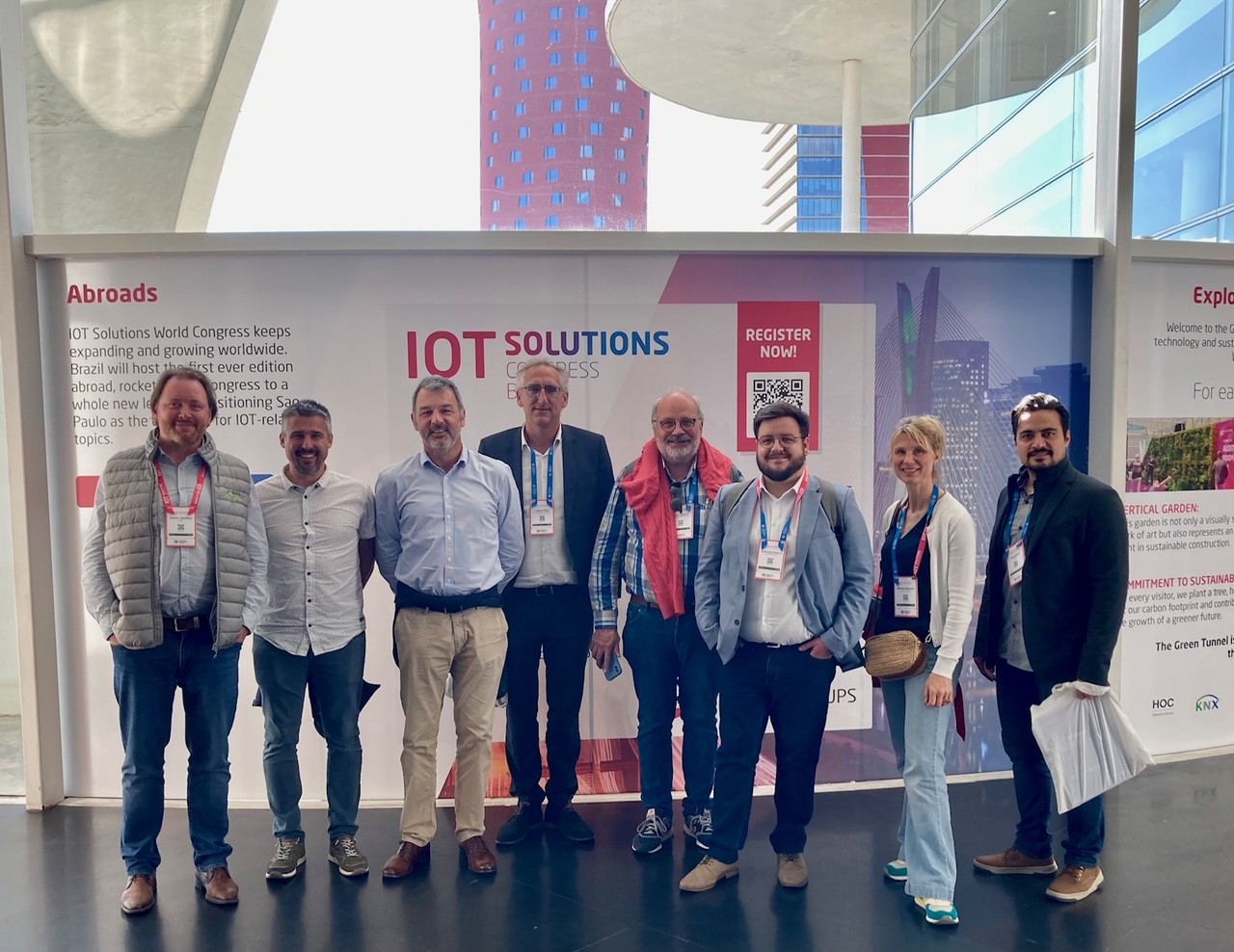 VA IOT SOLUTIONS WORLD CONGRESS équipe