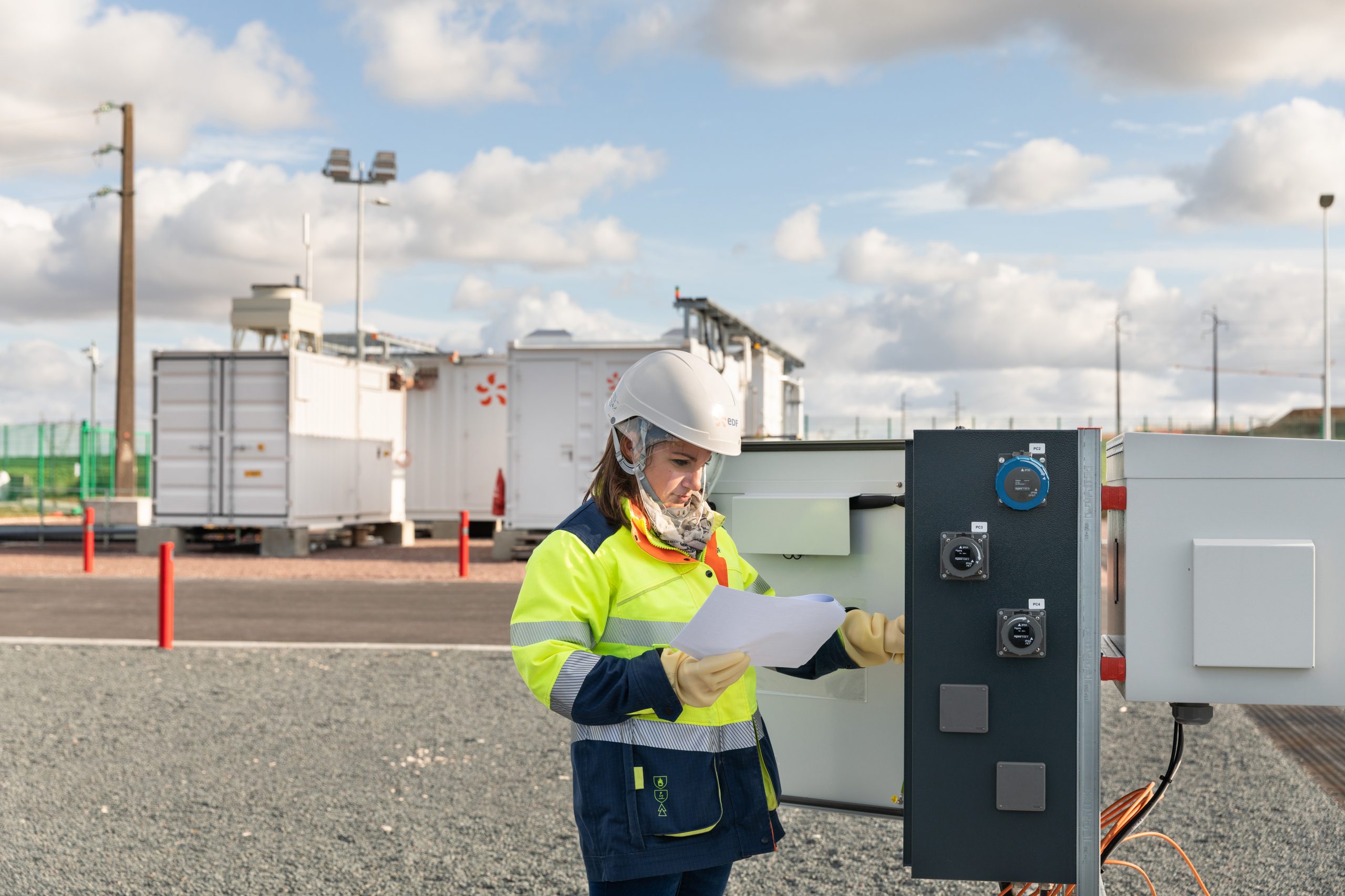 Fiche métier électricien(ne) industriel(le)