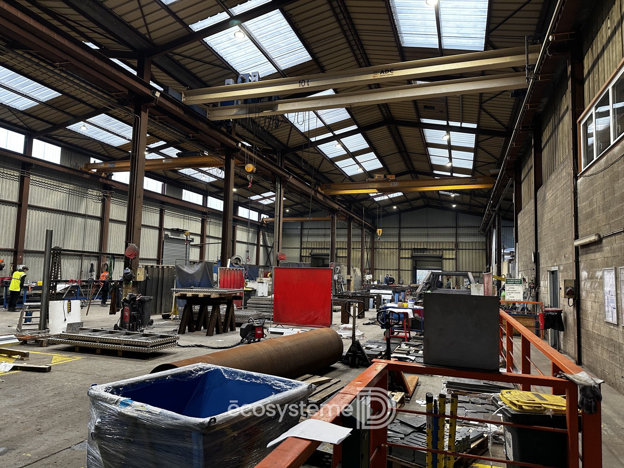 Bâtiment industriel avec ponts roulants - Locaux d'activité_Bon état_1357222-0