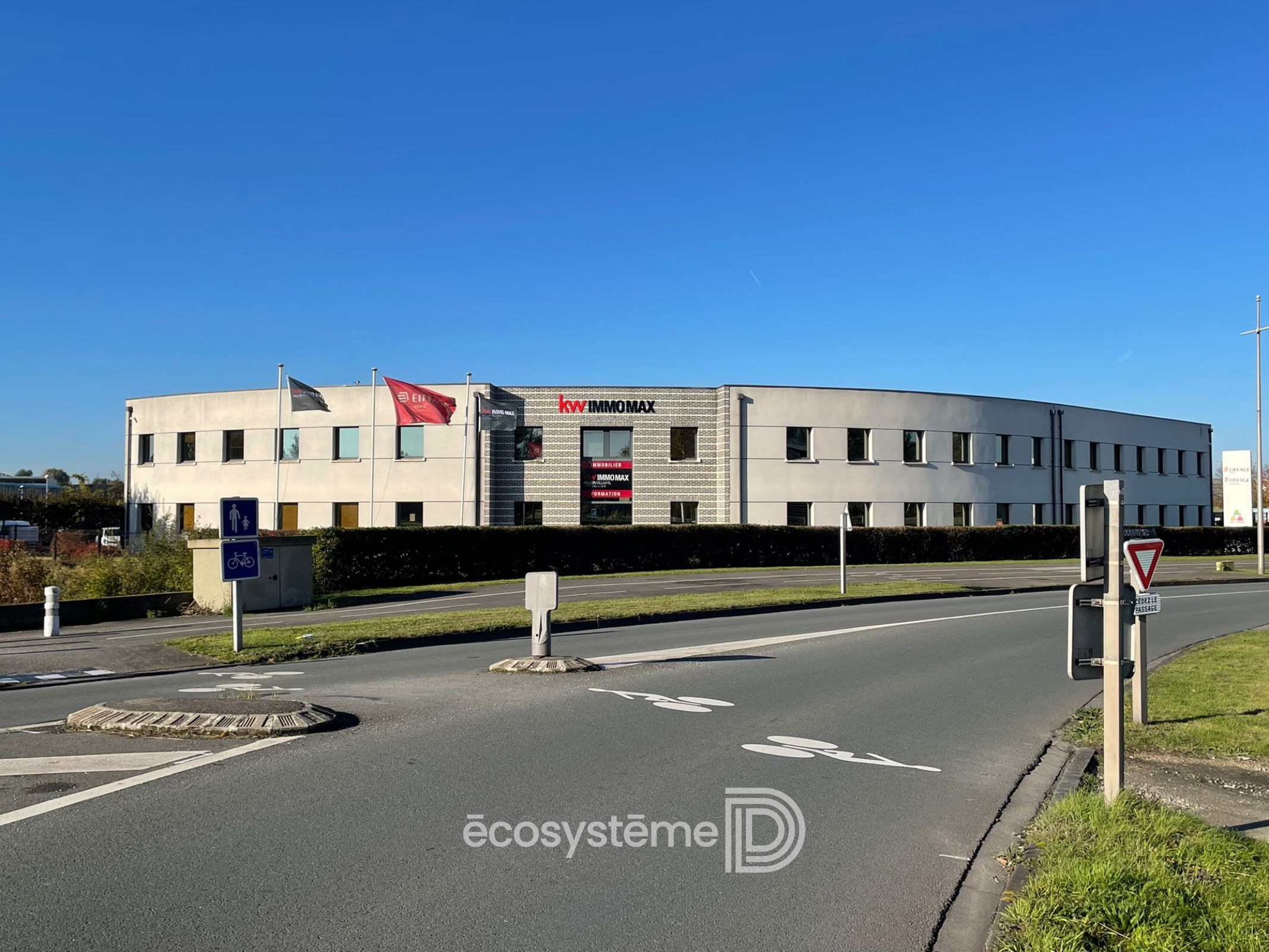 Bureaux d'exception aux portes de l'autoroute A16 - Bureaux_Très bon état_1106824-0L