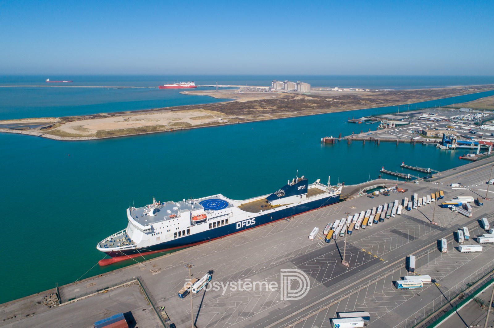 Storage – Logistics on 6 000 m² of warehouse