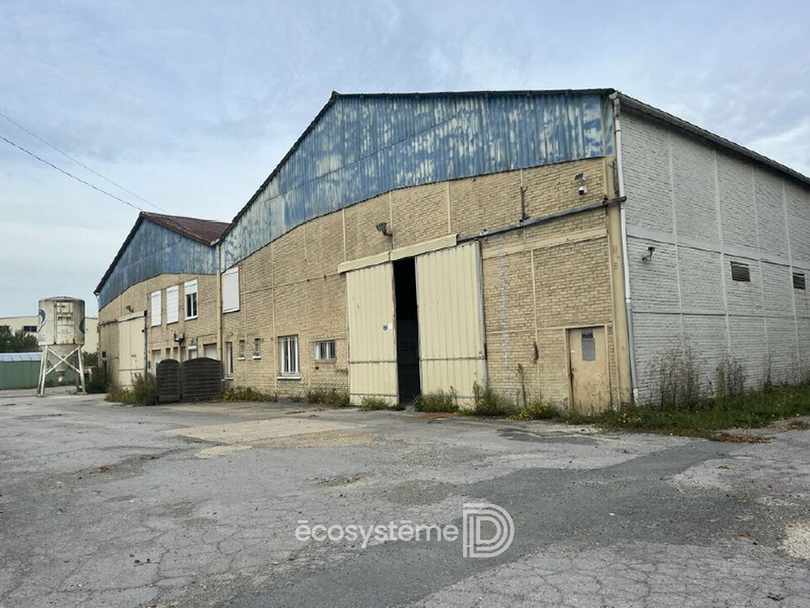Locaux d&rsquo;activités en ZI de Petite-Synthe