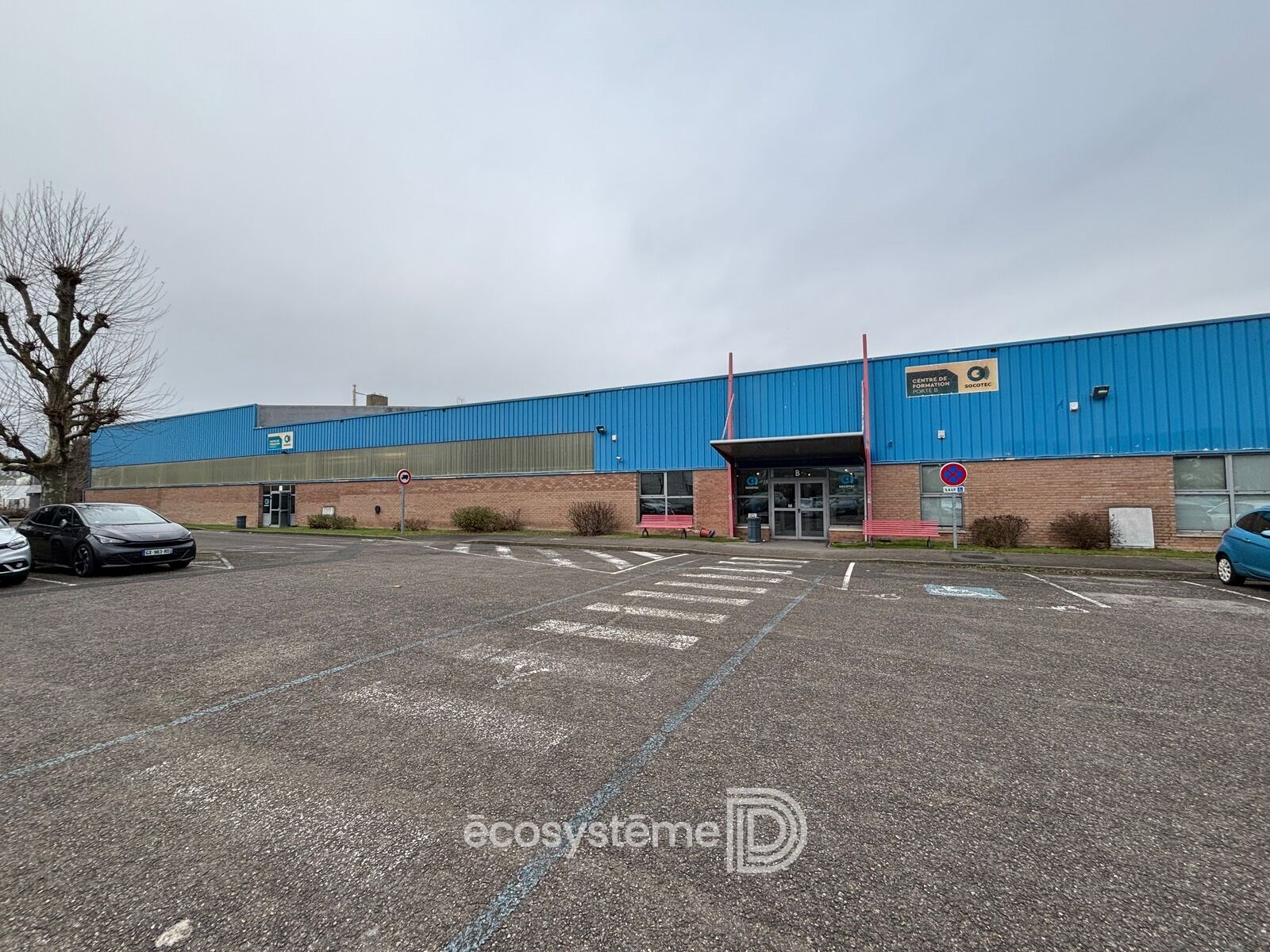 Office building with workshop
